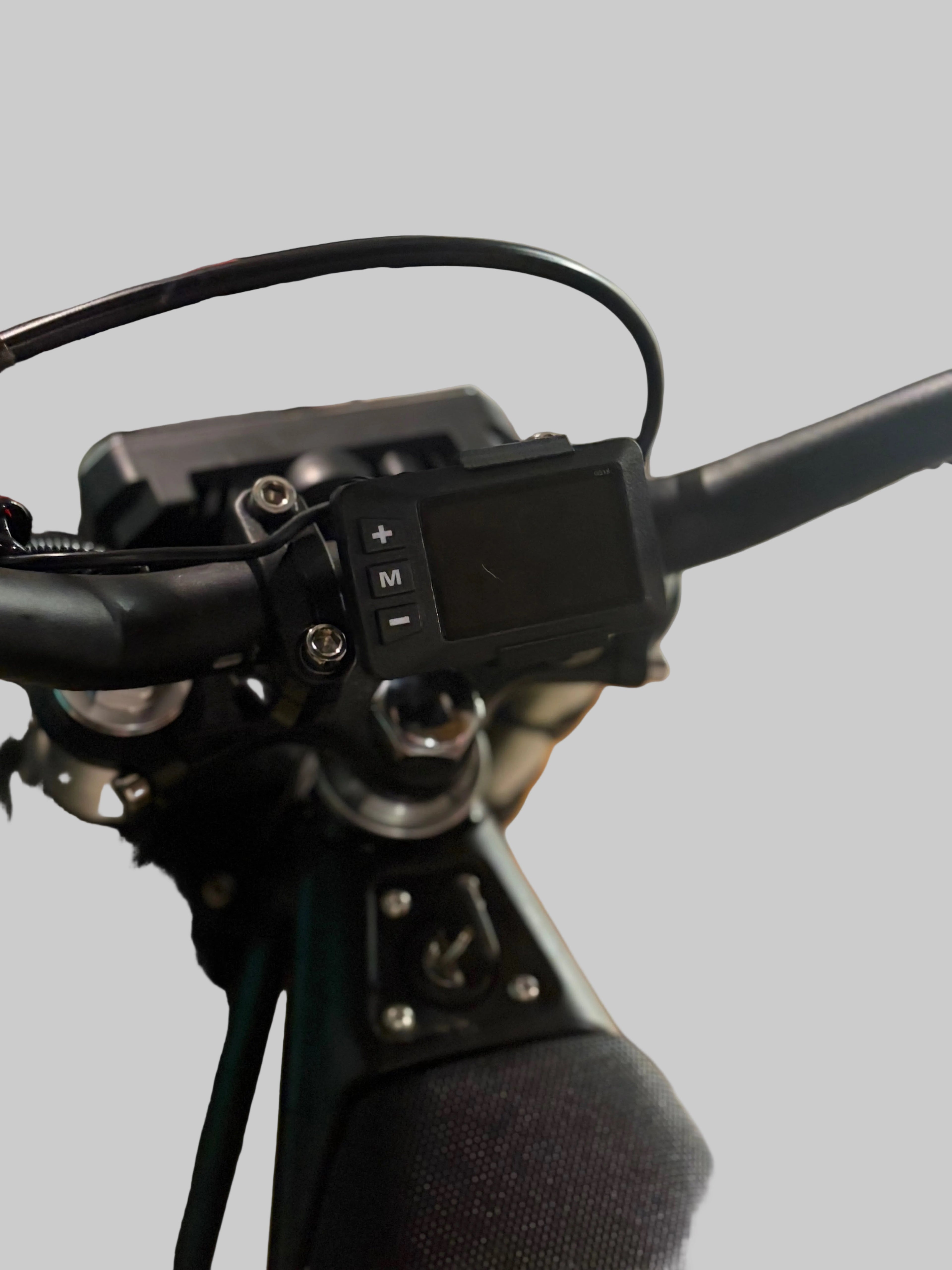 Yozma IN10 middle mount for screen (1-2 WEEK DELAY!)